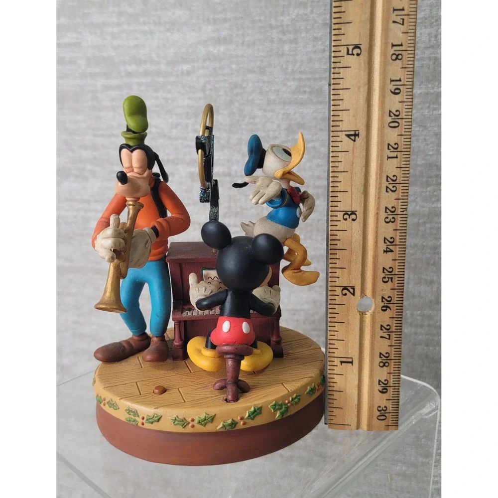Disney Hallmark 2006 Mickey Goofy Donald Jazz Band Musical Figurine QXD8316